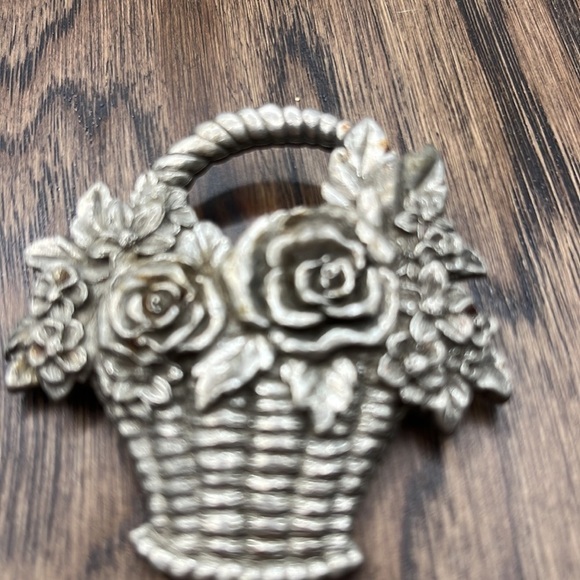 Pewter Beautiful Flower Basket Brooch Signed 1988 Seagull Vintage - Picture 9 of 13